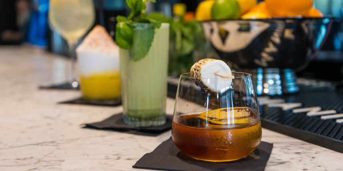 Manifest Distilling