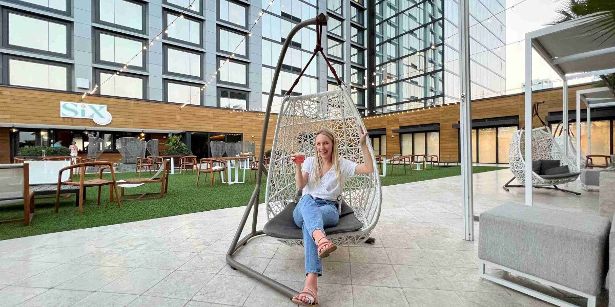 SiX Rooftop Bar at JW Marriott Water