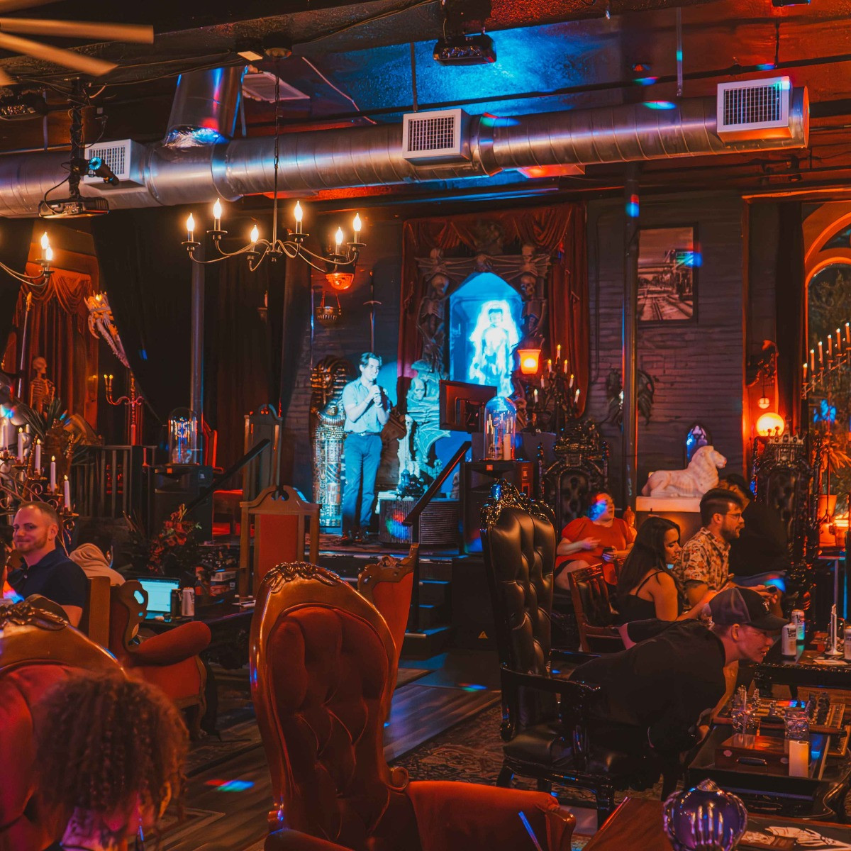 SpookEasy Lounge