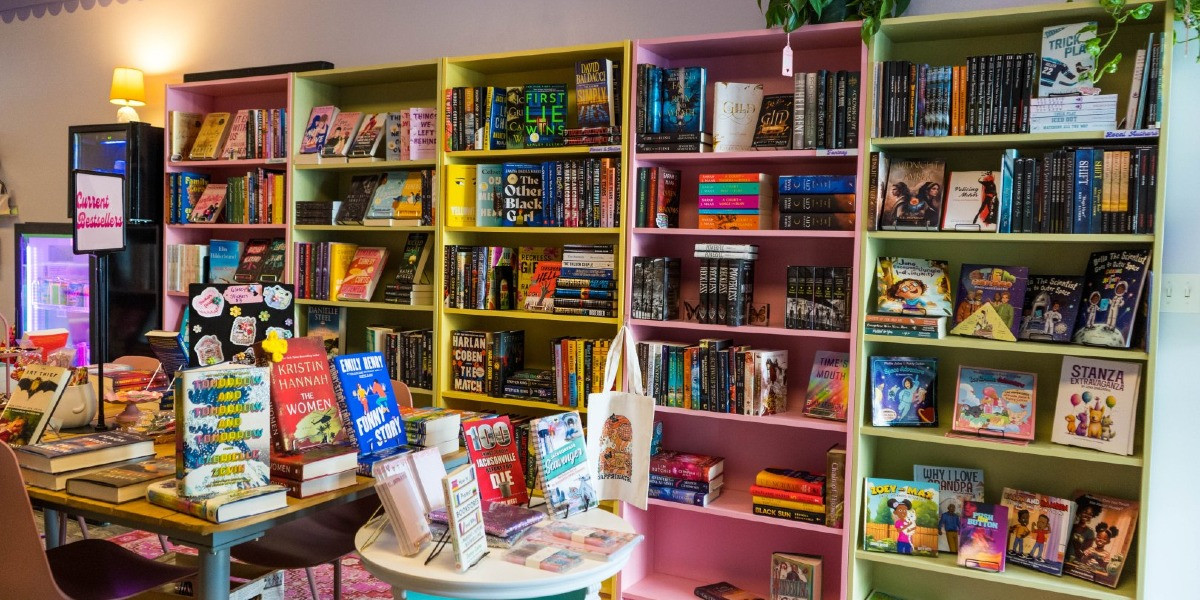 The Literary Lounge