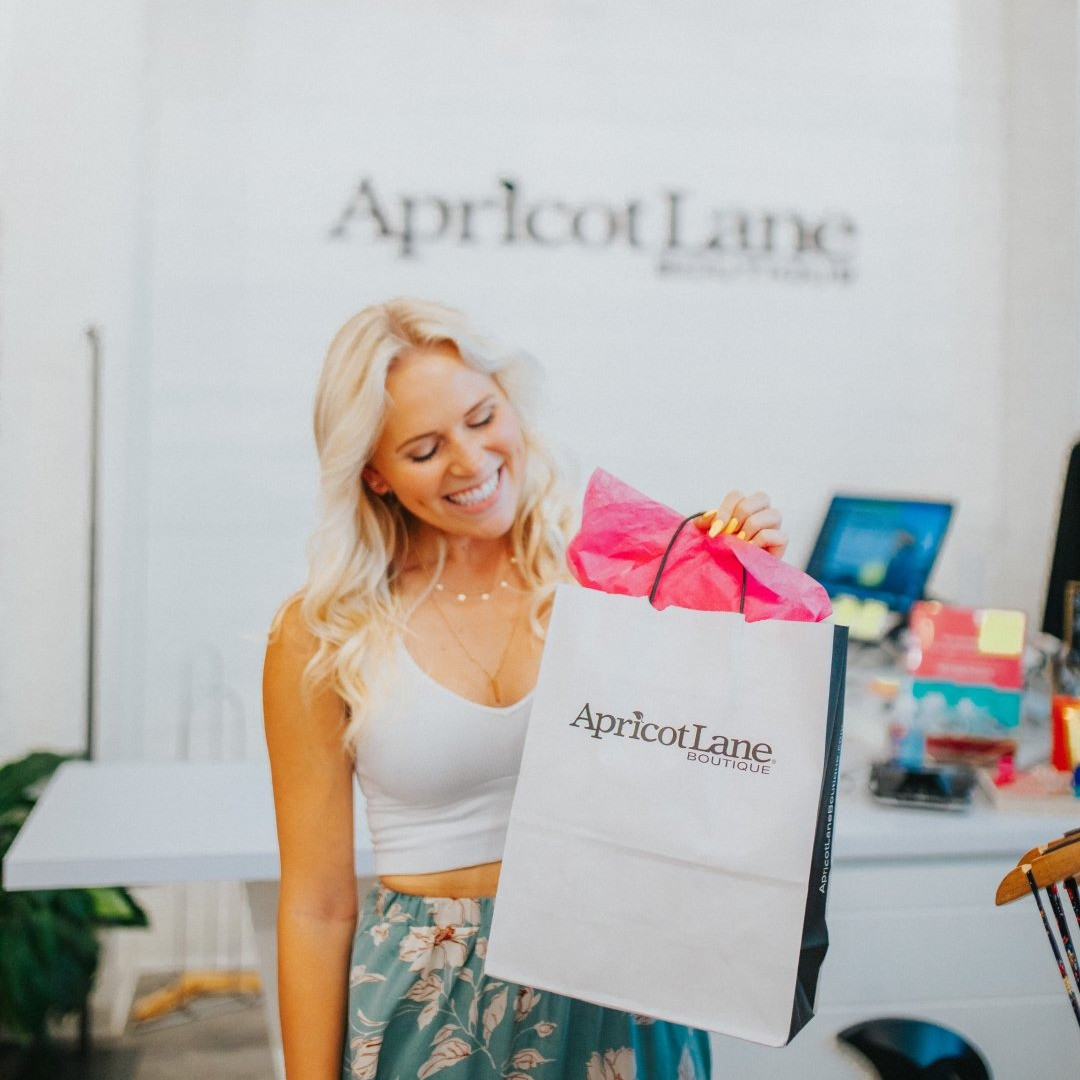 Apricot Lane