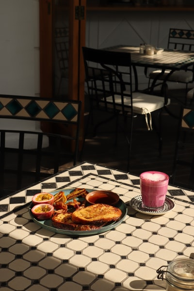 Café Tu Tu Tango