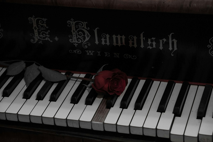Event cover