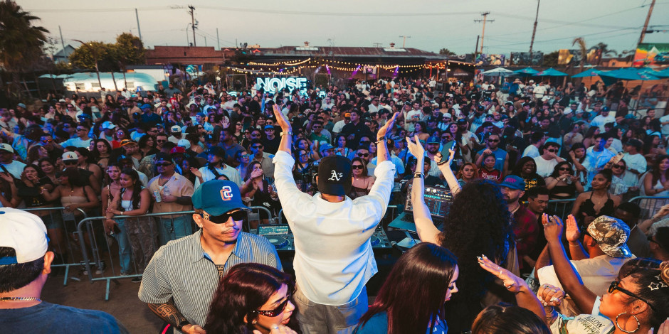 Noise Complaints Presents: The Late Night R&B Experience Tour