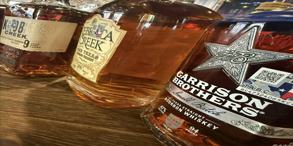 Downtown Riverwalk San Antonio : Bourbon & BBQ, A Whiskey Dinner