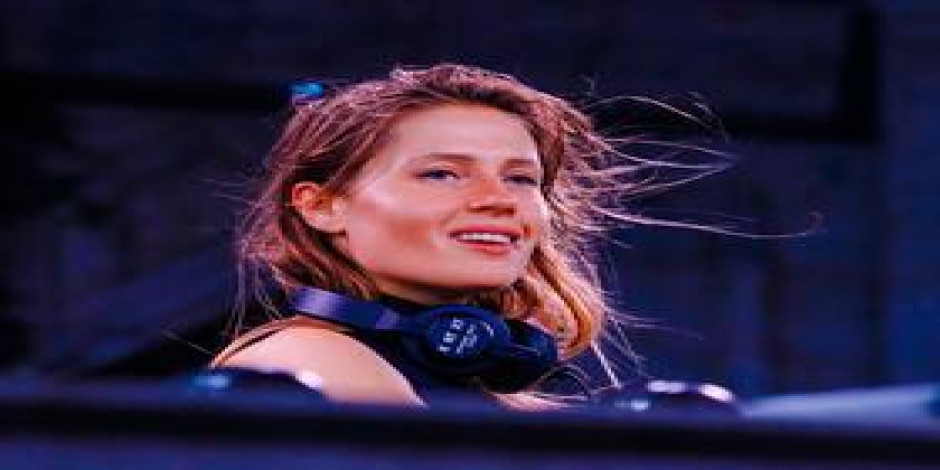 Charlotte de Witte (21+)