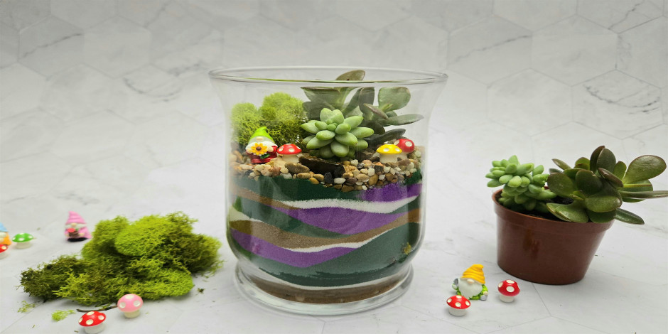 Sand Art Terrarium at Legend Brewing