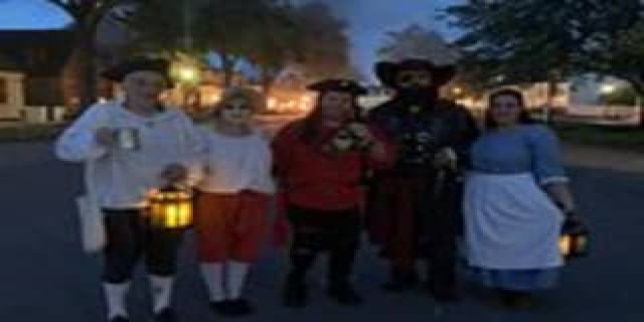 Williamsburg Ghosts, Witches and Pirates Tour