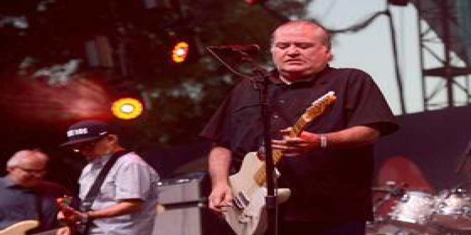 Los Lobos and Los Lonely Boys