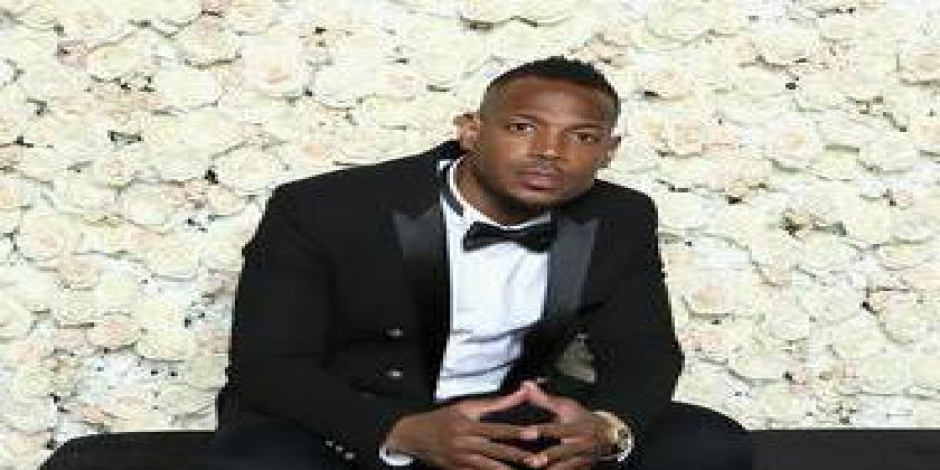 Marlon Wayans (21+)