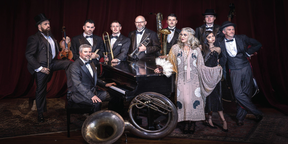 Squirrel Nut Zippers Christmas Caravan Tour