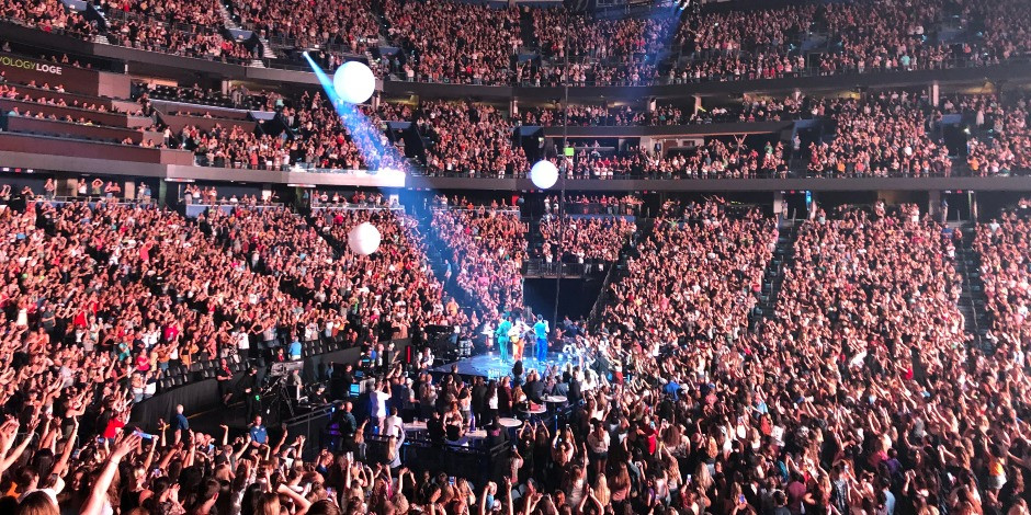 Megan Moroney Tour – The Cloud 9 Tour at Benchmark International Arena, Tampa