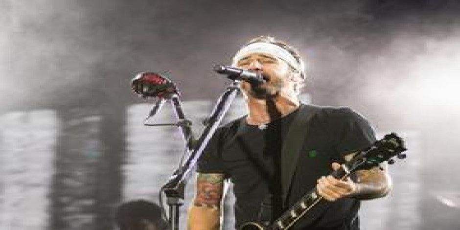 Godsmack with Stone Temple Pilots and Dorothy