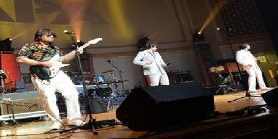 Yacht Rock Revue