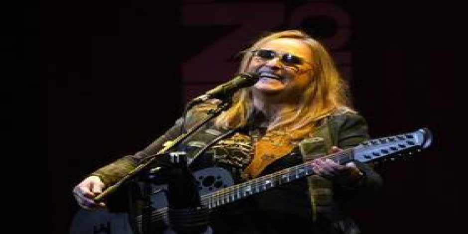 Melissa Etheridge (21+)