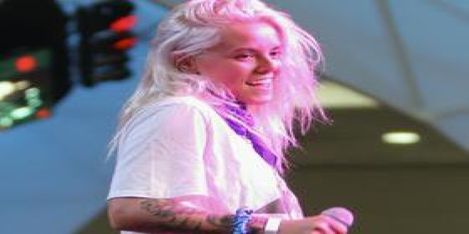 Lauren Sanderson - COME SAY SUM TOUR
