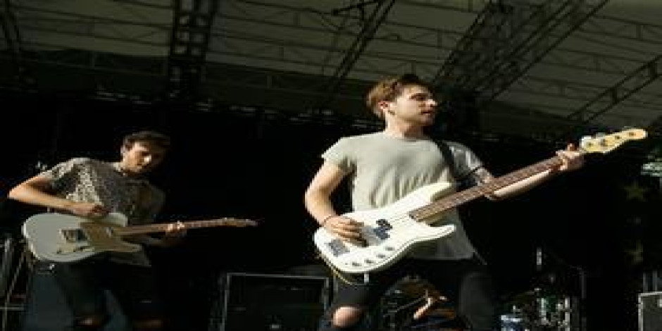 The Wrecks with Kid Sistr