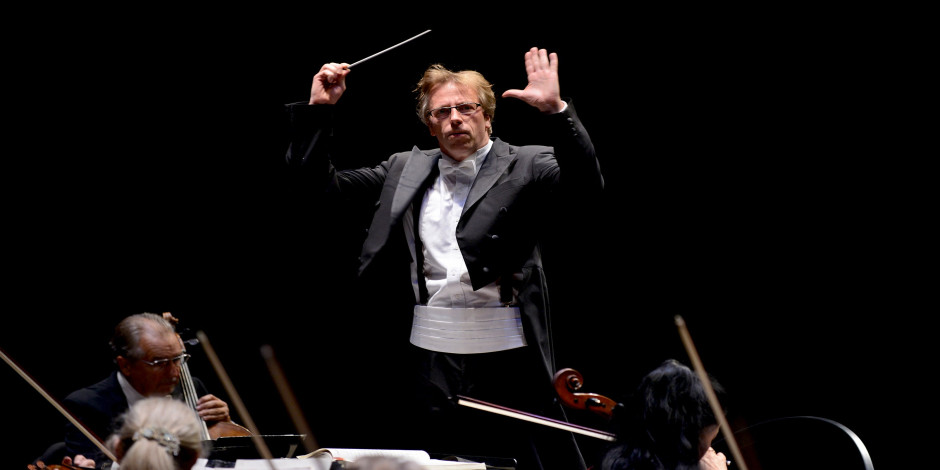 Classics : Entangled in Passion