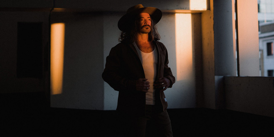 JESSE ROPER Returns to FITZGERALDS Nightclub!