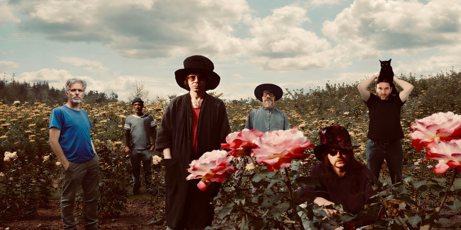 The Tear Garden (The Legendary Pink Dots & cEvin Key)