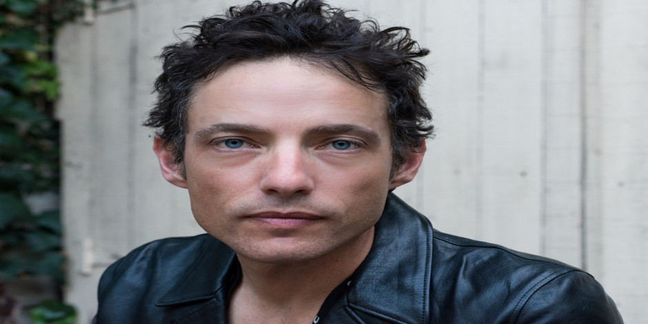 The Wallflowers, The Whitmore Sisters