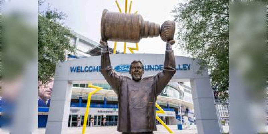 Tampa Bay Lightning vs. Edmonton Oilers - Benchmark International Arena