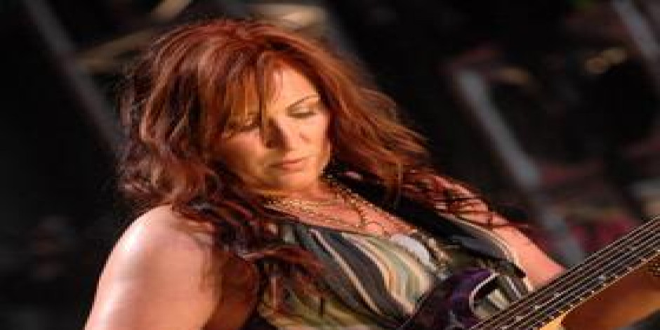 Jo Dee Messina