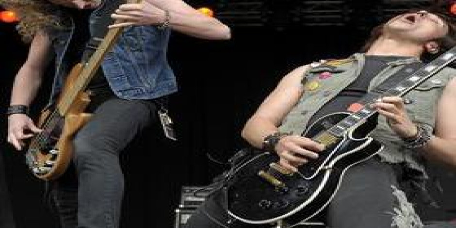 The Sword and Red Fang