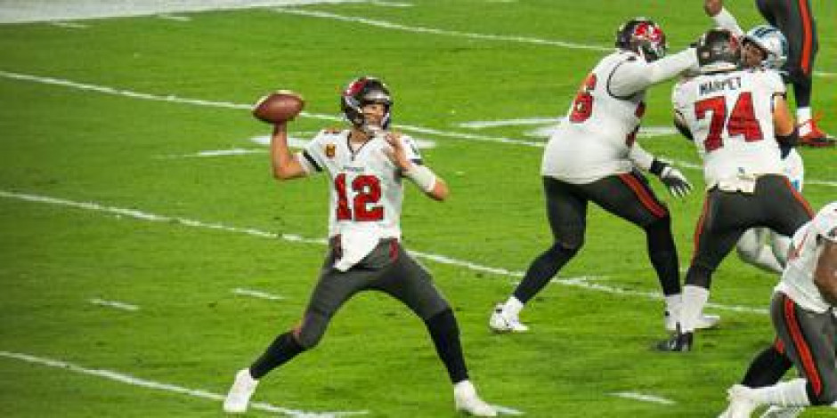 Premium Tailgate Party: Tampa Bay Buccaneers vs. New Orleans Saints