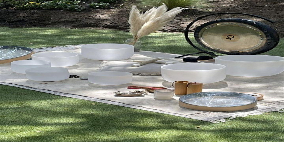 OUTDOOR Sound Bath in Kensington