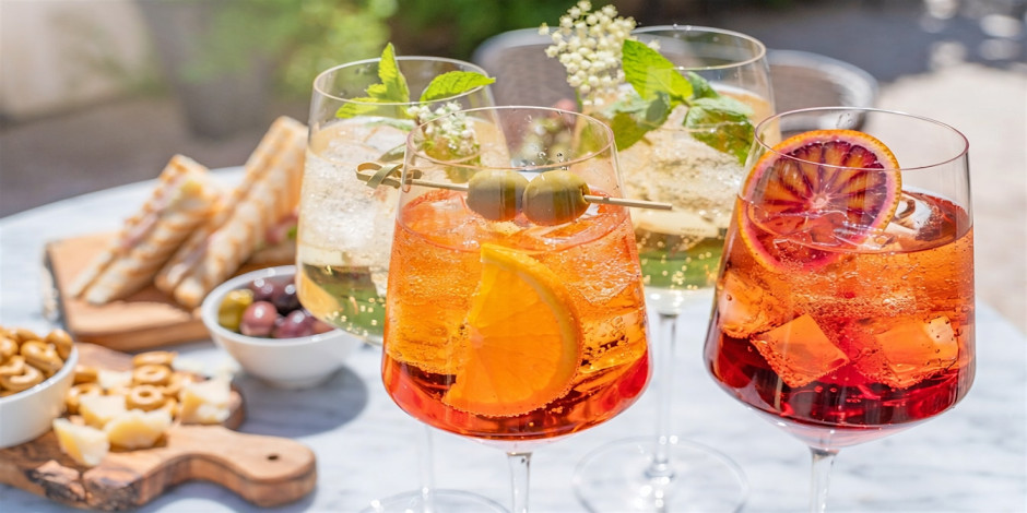 Flash Class: Summer Spritz & Bites (Restaurant Edition)