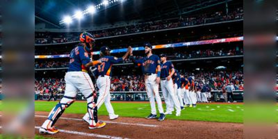 Houston Astros vs. Cincinnati Reds - Daikin Park
