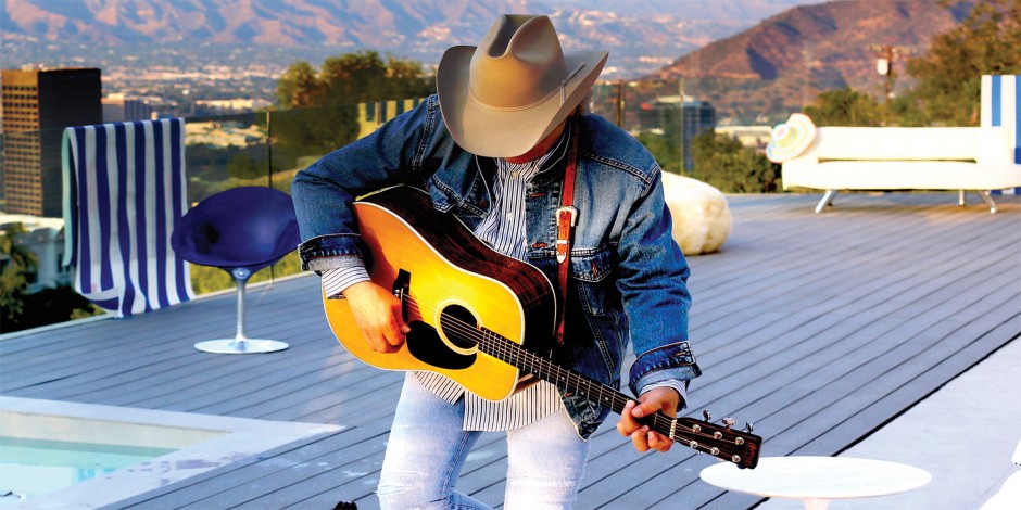 Dwight Yoakam w/ Wesko