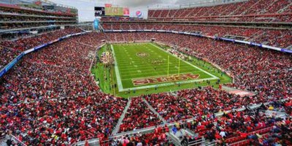 Premium Tailgate Party: San Francisco 49ers vs. Miami Dolphins