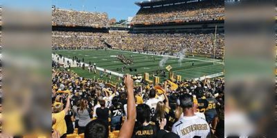 Pittsburgh Gold Zone Tailgate: Pittsburgh Steelers vs. Cincinnati Bengals