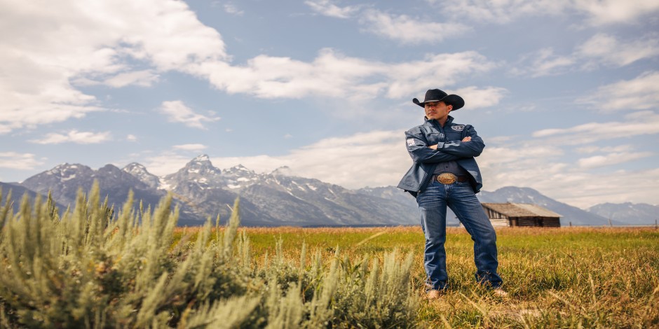 Aaron Watson: Horse Named Texas Tour w/ special guest Jake Watson