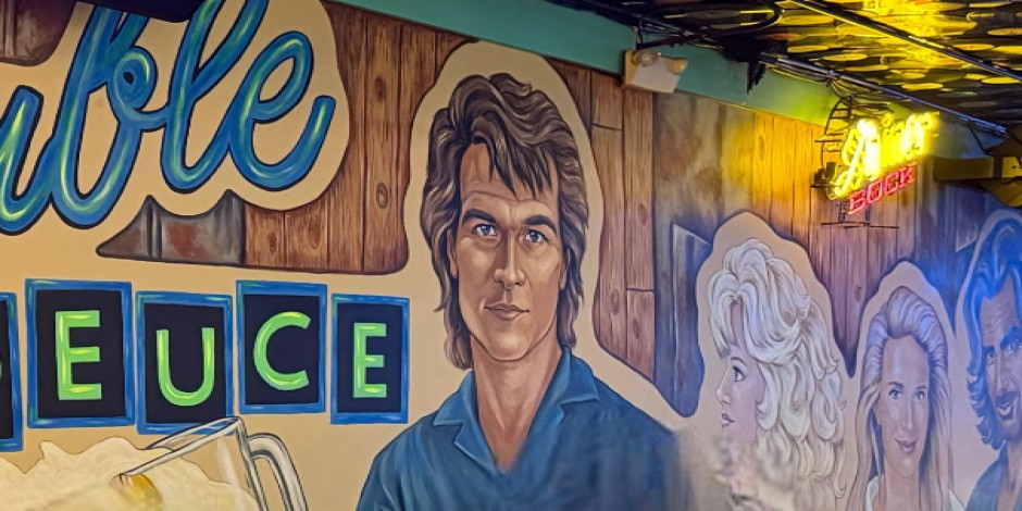 COUNTRY AND HONKY TONK HITS WITH DJ RAY RAY